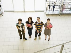 横浜駅周辺で見つける!理想の英会話教室徹底ガイド